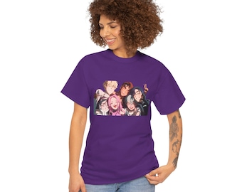 Alien Stage Squad Selfie T-Shirt | Group Photo Illustration