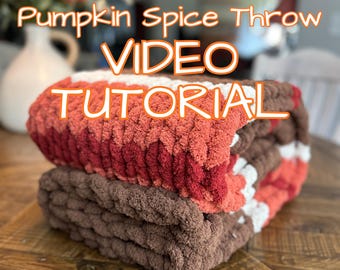Pumpkin Spice Chunky Knit Blanket Video Tutorial | Hand Knitting for Beginners | Cozy Fall DIY Blanket | Autumn Craft