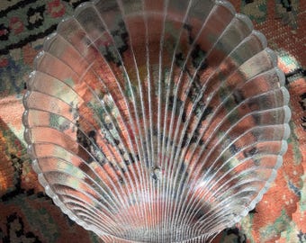 Vintage Anchor Hocking Seashell Serving Dish