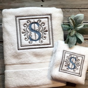 Monogrammed Towels, Fancy Frame Monogrammed Towels, Personalized Wedding Gift, Housewarming Personalized Gift