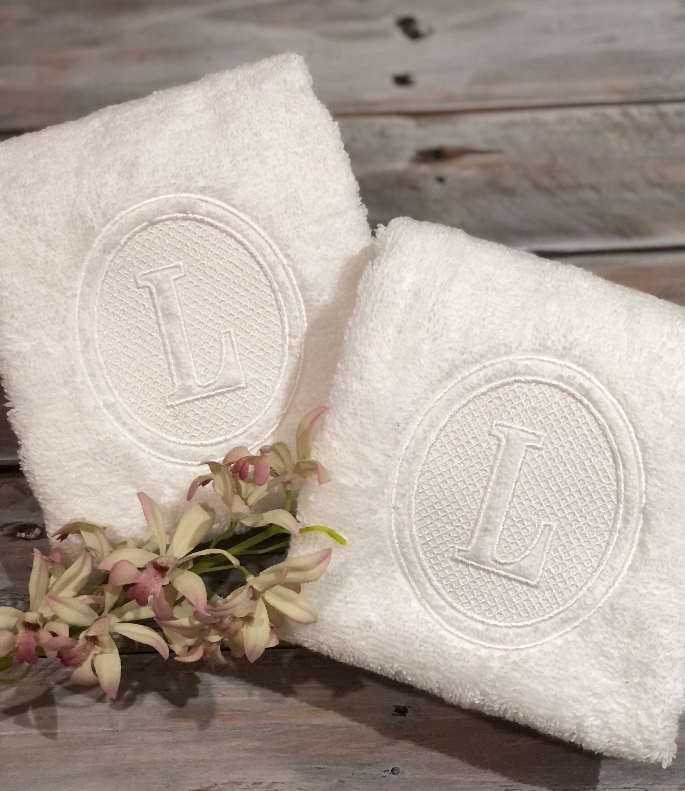 CHANEL Hand Towel Set of 3 Colors in Box Promo Gift