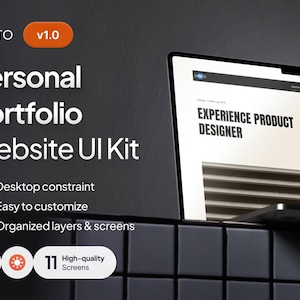 Könnte beinhalten: Digitales Design-Kit für eine persönliche Portfolio-Website. Das Bild zeigt einen Laptop, der eine Website-Oberfläche mit dem Text "EXPERIENCE PRODUCT DESIGNER" anzeigt. Das Kit umfasst Desktop-Einschränkungen, einfache Anpassung und organisierte Ebenen.