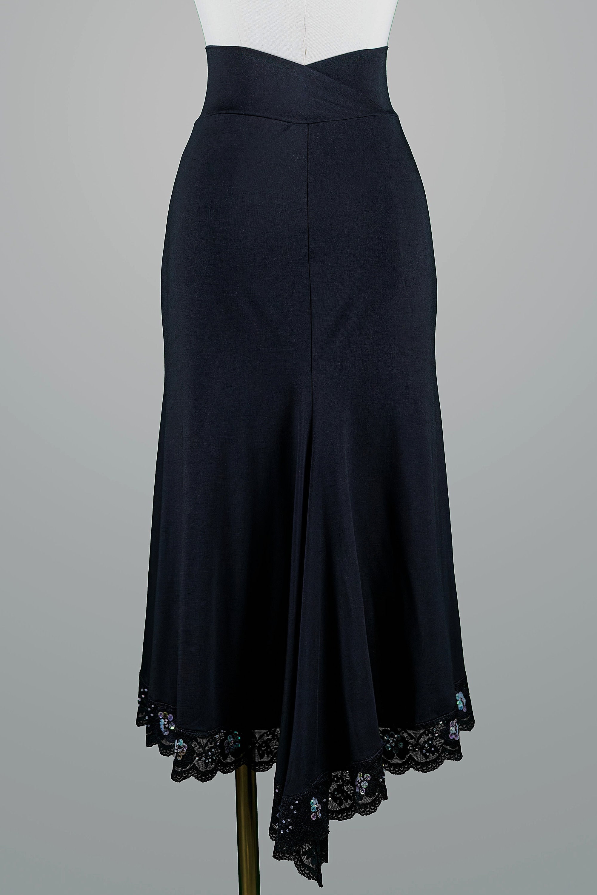 アルゼンチンタンゴ ＊ミロンガ ＊ スカート タンゴスカート アルゼンチンタンゴスカート トランペットミディ