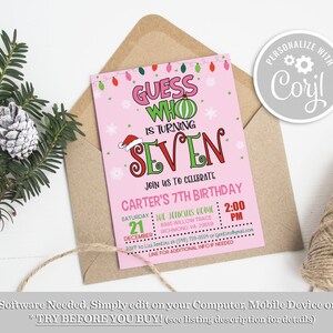 Pu&ograve; includere: Un invito natalizio rosa e verde con il testo "Indovina chi compie sette anni" e un cappello da Babbo Natale disegnato. L'invito &egrave; per una festa di compleanno di 7 anni e include la data, l'ora e il luogo della festa.