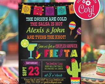 Puede incluir: Una invitación colorida para una despedida de soltera de pareja con un tema de fiesta. La invitación presenta un fondo de pizarra con el texto "The drinks are cold, the salsa is hot, Alexis & John are tying the knot!"  También incluye una maraca, un cactus y una copa de margarita. La invitación es para una fiesta el sábado 23 de septiembre a las 3 de la tarde en The Jenkins' Casa, 8995 Willow Trace, Richmond, VA 23659. La invitación también incluye el texto "Please Say Si and RSVP to Lisa Jenkins at (548) 759-9554 or Ljenkins@gmail.com. Registered at Bed Bath and Beyond."
