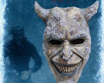 THE GRABBER - Black Phone Mask - Etsy