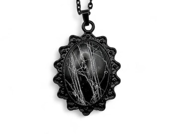 Collar Solara en negro, telaraña auténtica preservada, joya con colgante ornamentado