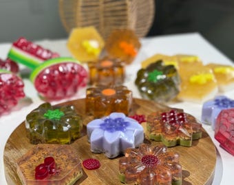Handmade Natural Soaps / Bathroom decorations