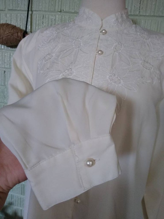 Vintage 1980s Embroidered Beaded Ivory Blouse by … - image 4