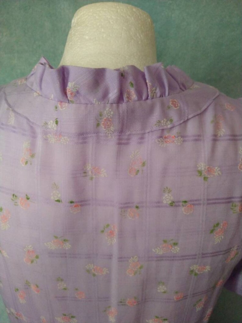 Vintage Lilac 70s Pink Rose Print Sweet Handmade Dress // Medium Large image 6