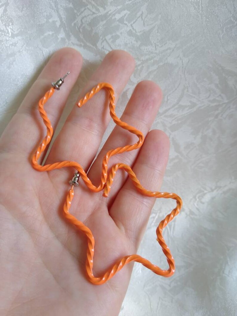 Vintage 90s Orange Star Metal Pierced Hoop Earrings