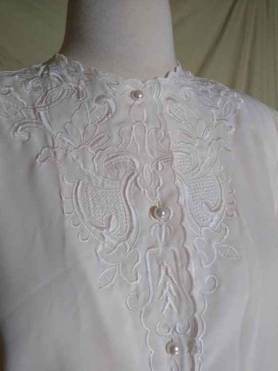 Vintage Ivory Embroidered Cutout Blouse // 80s Do… - image 3