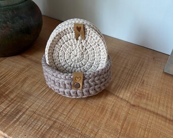 Set of 4 neutral Crochet Coasters on holder