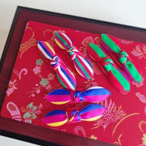 Korean Saekdong Hair Clip Set 2 pcs Lightweight Hanbok Ribbon Pin limited supplies cannot restock 3 types Kpop pigtail [with Pinkluvme]