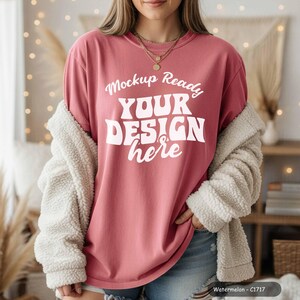 Comfort Colors t-shirt mockup female model cozy lifestyle mockup