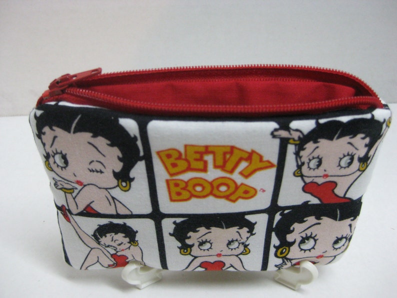 Betty Boop Zipper Women Pouch