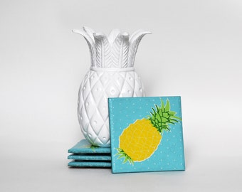 Montagne russe in ceramica all'ananas gialle sui sottobicchieri di frutta tropicale estiva turchese, set di 4