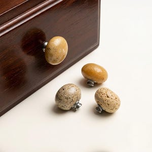 Kitchen Cabinet Knobs, Natural Stone Kitchen Knobs, Rustic Pebble Drawer Knobs, Handmade Cabinet Hardware