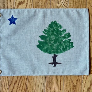 1901 Maine Flag Decorative Garden Flag (12” x 16”)
