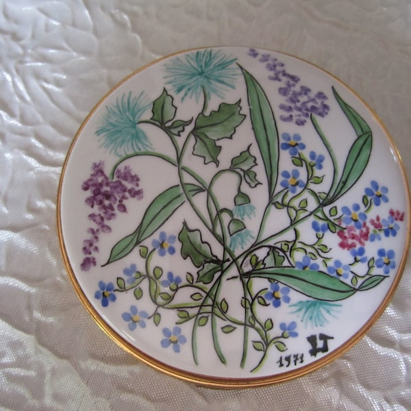 1970s Hand Painted Mirror Powder Compact