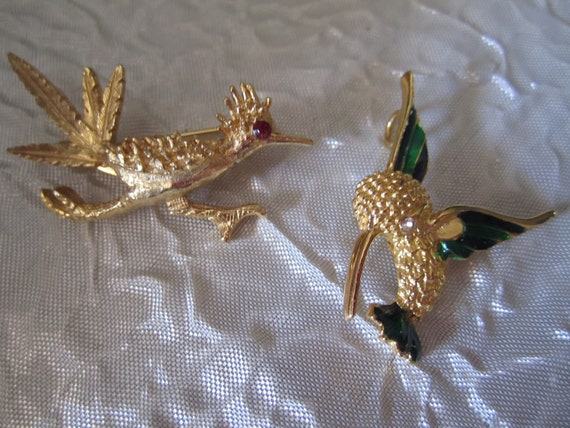 Vintage Bird Jewelry Roadrunner Brooch and Hummin… - image 1