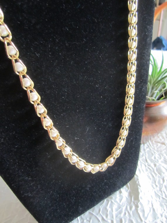 Napier Gold Tone Faux Pearl Vintage Necklace - image 2