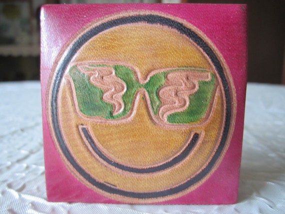 Vintage Smiley Face Leather Coin Purse by The Med… - image 1