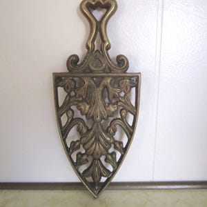 Virginia Metalcrafter Trivet or Wall Decor Antique Brass