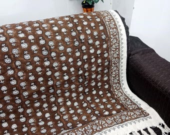 Hand-Loomed Cotton Sofa Throw: Floral Block Print with Tassels