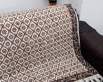 Hand-Loomed Cotton Sofa Throw: Floral Block Print with Tassels