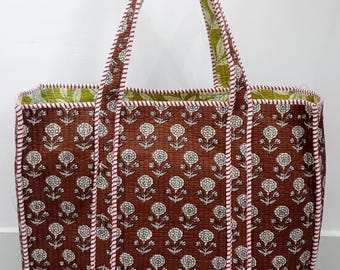 Handmade Quilted Cotton Tote Bag / Reversible Floral bag Shopper