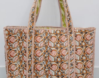 Handmade Quilted Cotton Tote Bag / Reversible Floral bag Shopper