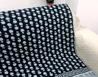 Hand-Loomed Cotton Sofa Throw: Floral Block Print with Tassels