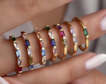 14K Gold  Baguette Birthstone Ring, Custom Stackable Gemstone Ring, Baguette Family Birthstone Ring, Personalized Stackable Band
