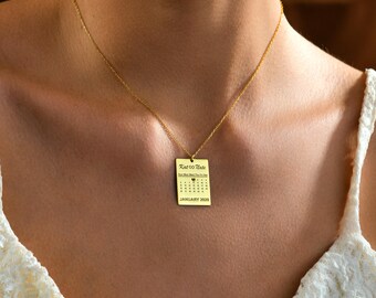 Custom Calendar Necklace – Personalized Date Necklace with Name – Gold Date Pendant for Anniversary, Wedding, Birthday, Special Moments