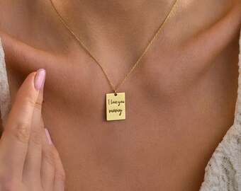 Engraved I Love You Mommy Necklace – Personalized Gold Bar Pendant – Custom Message Necklace – Gift for Mom from Daughter or Son