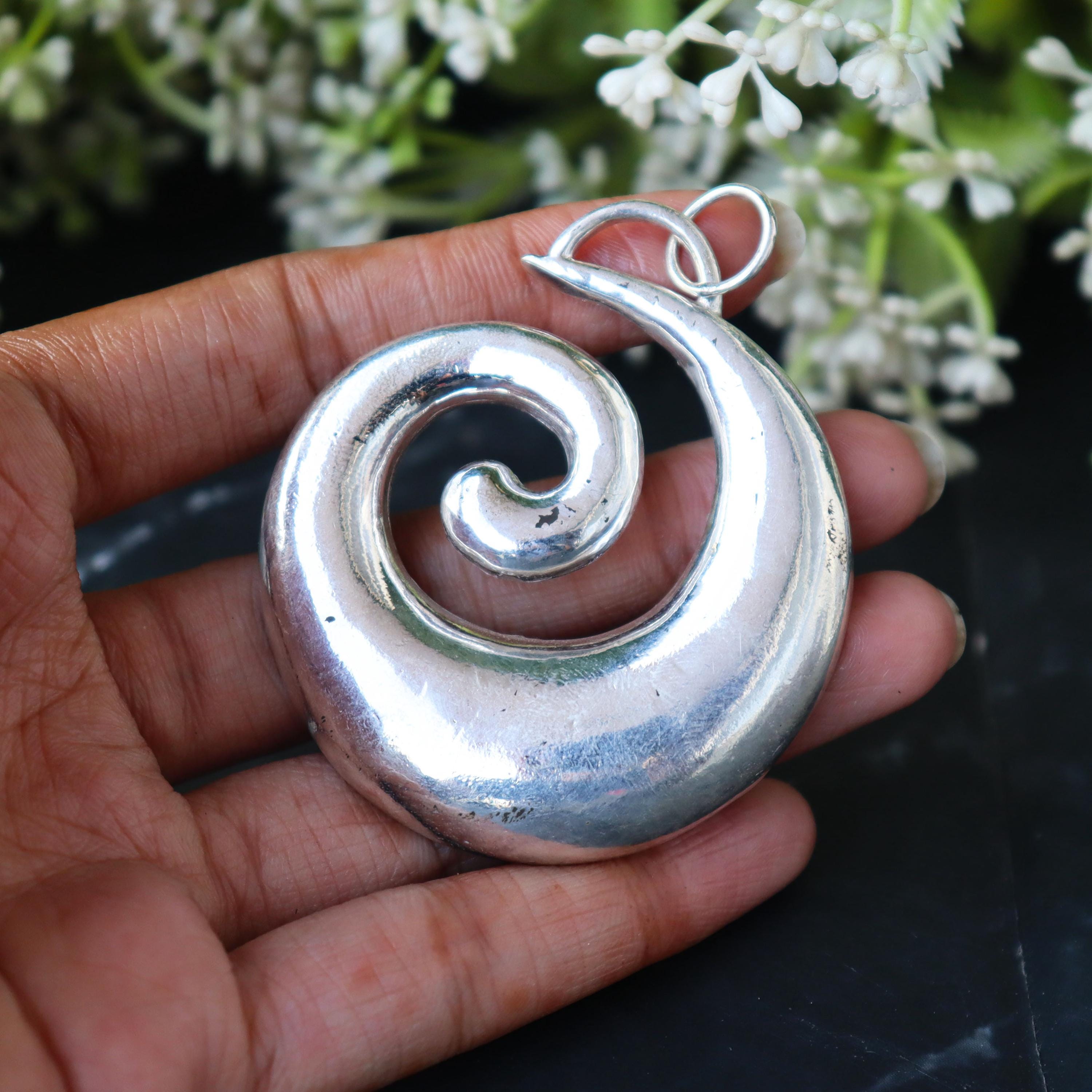 Vintage Sterling Swirl Necklace - Etsy