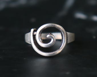 925 Sterling Silver Spiral Ring, Celtic Swirl Design, Minimalist Jewelry, Boho Statement Ring, Geometric Ring, Everyday Jewelry