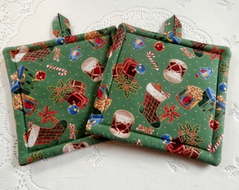 Christmas Potholders, Pr of Quilted Potholders,Gift