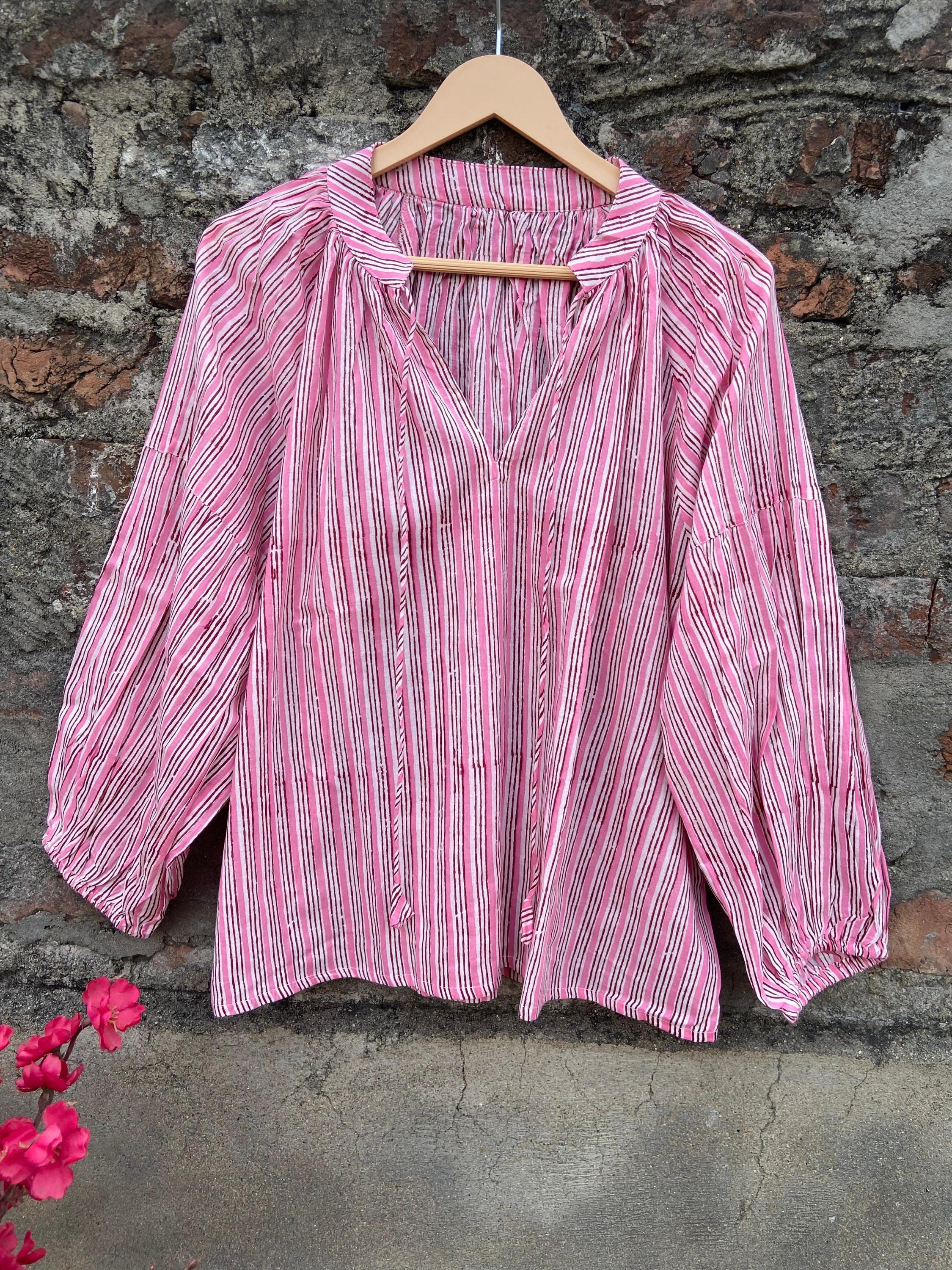 Reclaimed Vintage - Top Style Western Boutonné à Manches Bouffantes Et Carreaux Rouge