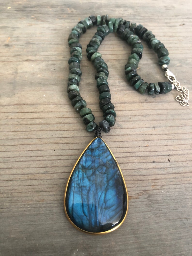 Beaded Necklace Short Necklace Pendant Necklace Beaded Labradorite Emerald Necklace