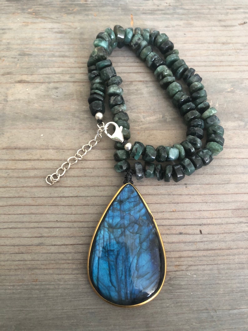 Beaded Necklace Short Necklace Pendant Necklace Beaded Labradorite Emerald Necklace