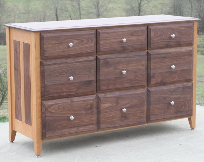 X9330o *Hardwood 9 Drawer Dresser, Overlap Drawers, Paneled Sides, Routed Top & Faces; X9330p, Paneled sides, Flat overlap dw, natural color