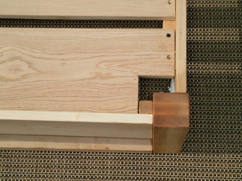 NbRnV04 Solid Hardwood Platform Bed with Head Board and Beam image 9