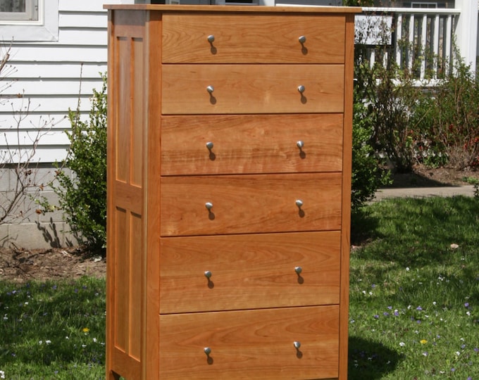 X6610p *Hardwood Chest, 6 Overlap Drawers, Paneled Sides; X6610t is taller, 6 Drawers, Overlap Drawer Faces, Flat Panels, - natural color
