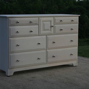 X8421A Hardwood 8 Drawer Dresser, Overlap Drawers, Flat Panels, one door, 54 wide x 20 deep x 36 tall natural color image 5