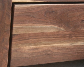 Natural walnut wood Color varieties: customers normally don't ask for stain on walnut