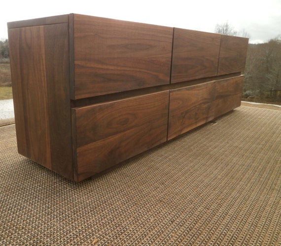 Solid wood deep drawer dresser deals
