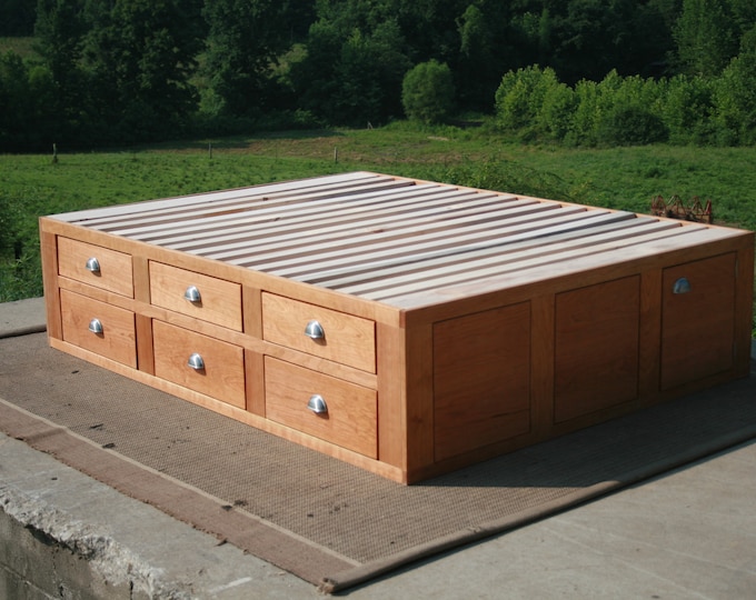 Ship Soon 2726 Queen NdFnN01 Cherry  platform bed w/ 6 drawers on one side with no head board, natural tung oil finish