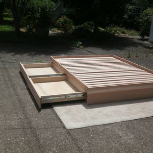 NdFnN02 Solid Hardwood Low Platform Cantilever Bed with Four drawers, natural color image 3